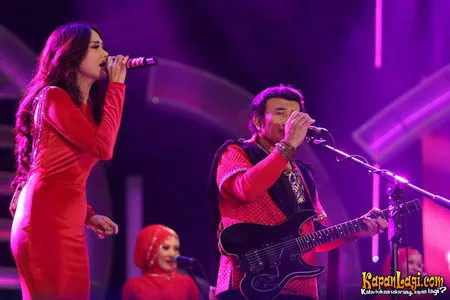Foto Mulan Jameela