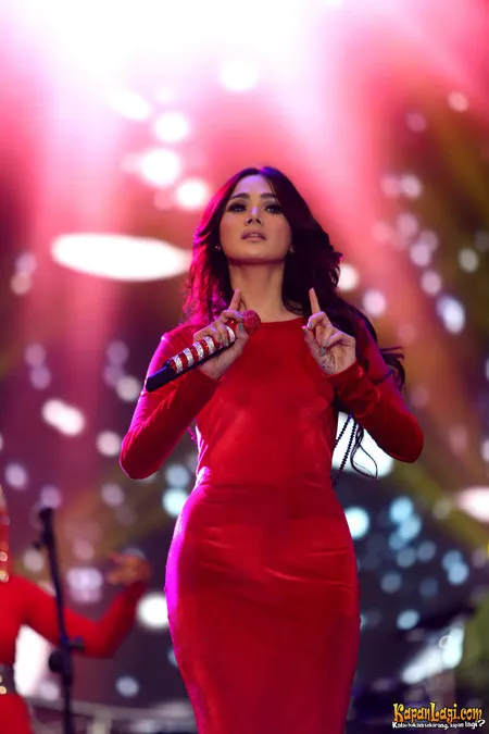 Foto Mulan Jameela
