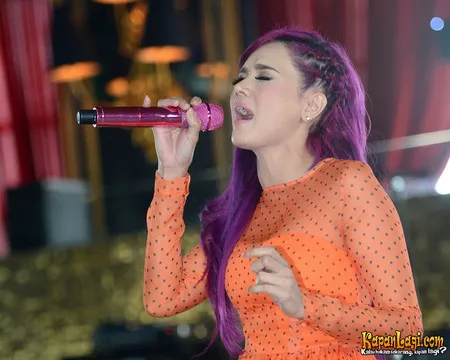 Foto Mulan Jameela