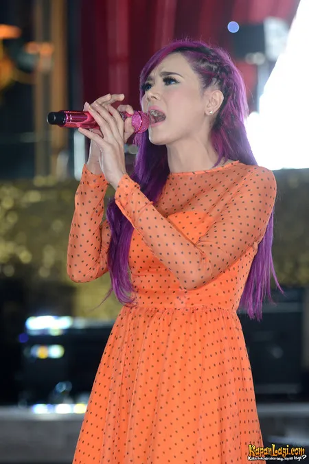 Foto Mulan Jameela