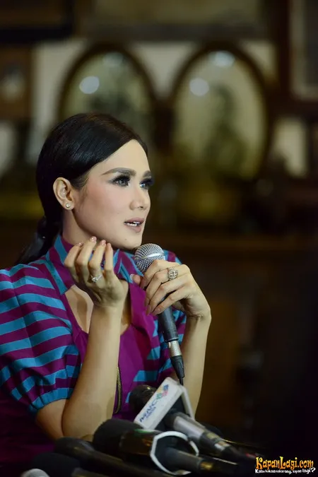 Foto Mulan Jameela