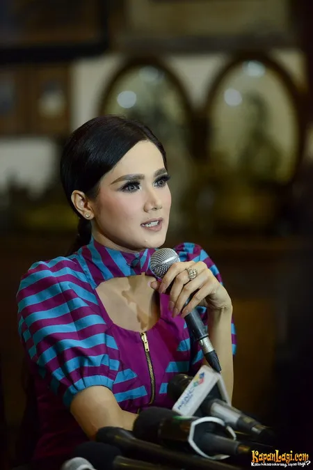 Foto Mulan Jameela