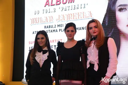 Foto Mulan Jameela