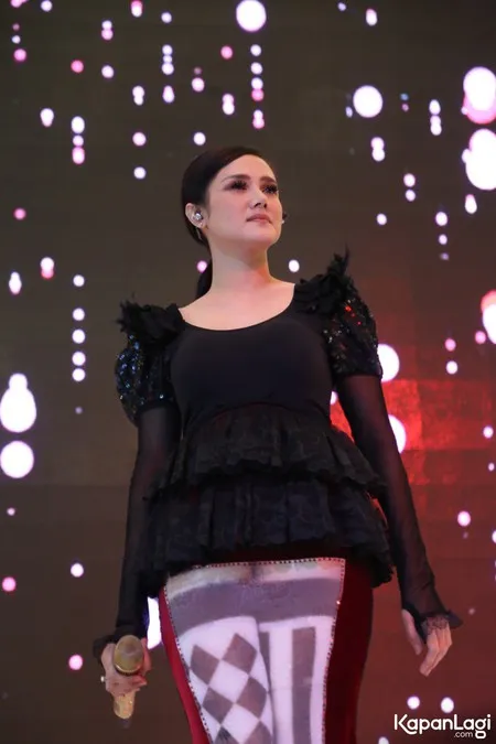 Foto Mulan Jameela