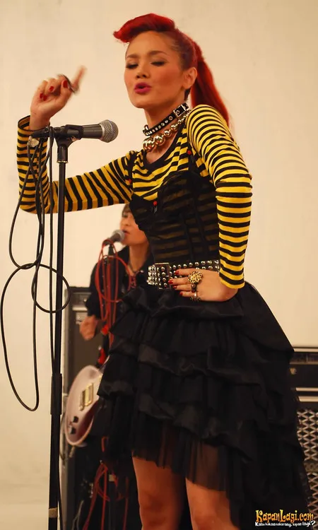 Foto Mulan Jameela