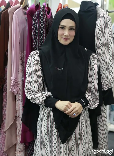 Foto Mulan Jameela