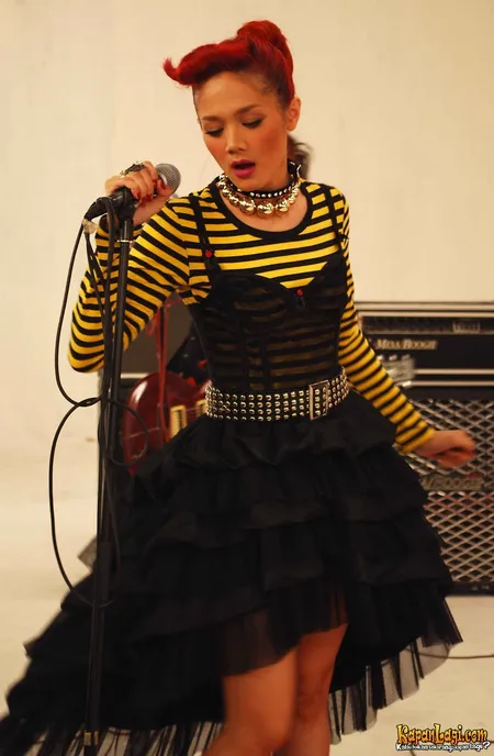 Foto Mulan Jameela