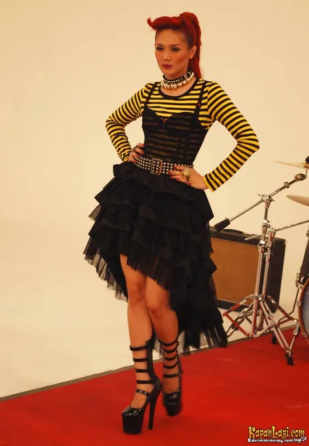 Foto Mulan Jameela