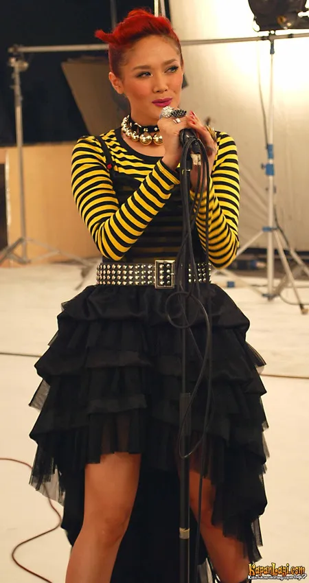 Foto Mulan Jameela