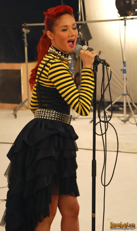 Foto Mulan Jameela