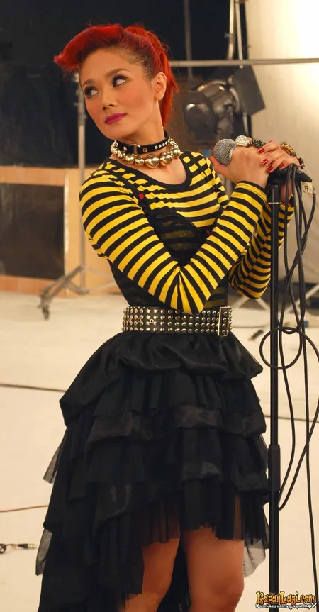 Foto Mulan Jameela