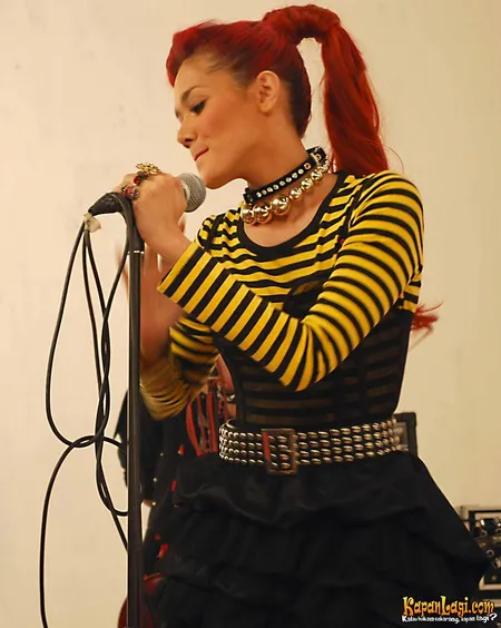 Foto Mulan Jameela