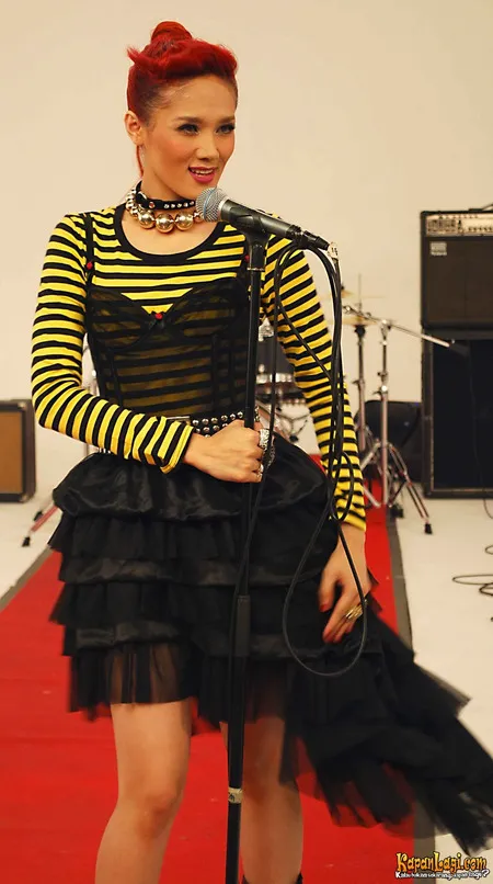 Foto Mulan Jameela