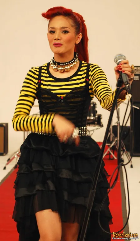 Foto Mulan Jameela