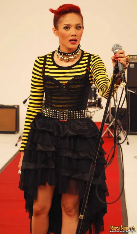 Foto Mulan Jameela