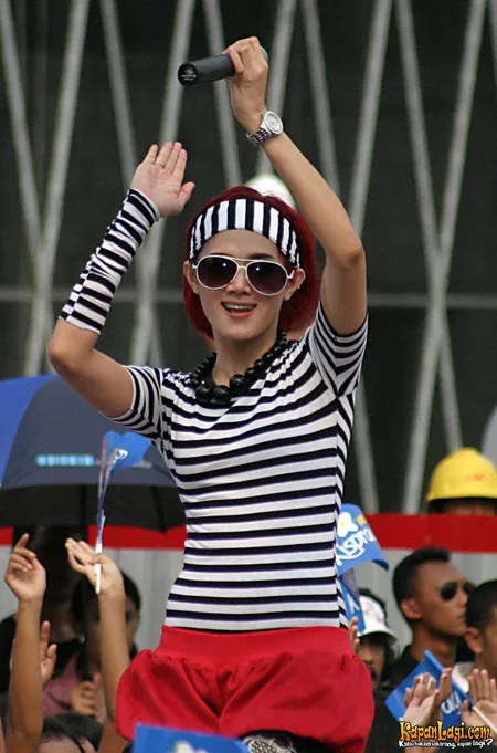 Foto Mulan Jameela