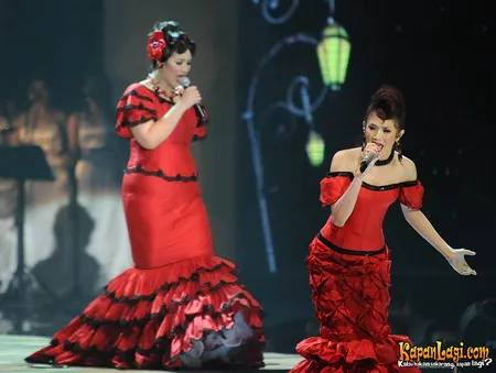 Foto Mulan Jameela