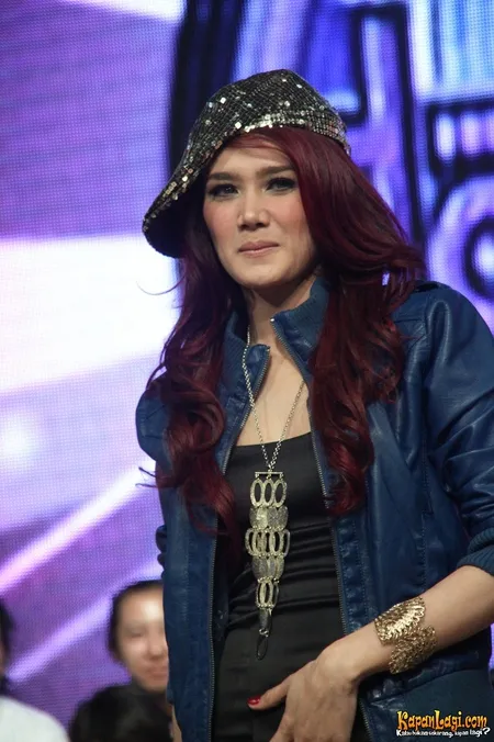 Foto Mulan Jameela