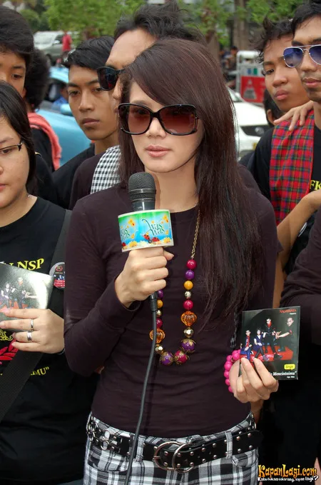 Foto Mulan Jameela