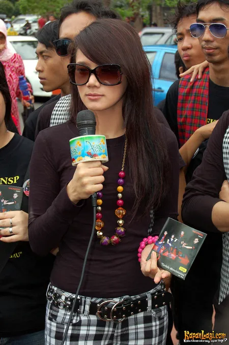 Foto Mulan Jameela