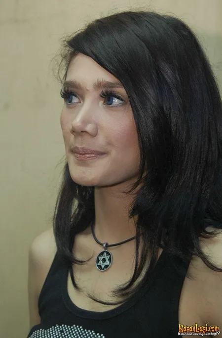 Foto Mulan Jameela