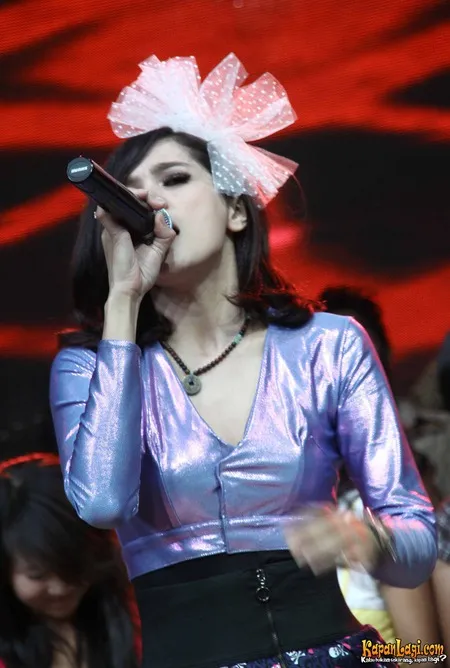 Foto Mulan Jameela