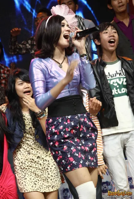 Foto Mulan Jameela