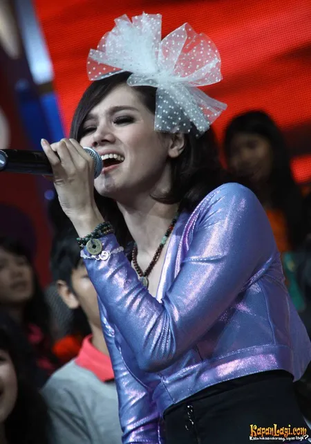Foto Mulan Jameela