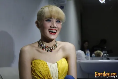 Foto Mulan Jameela