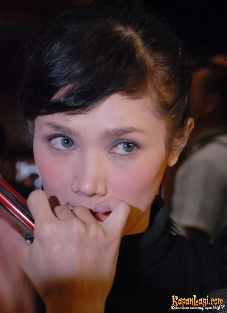 Foto Mulan Jameela