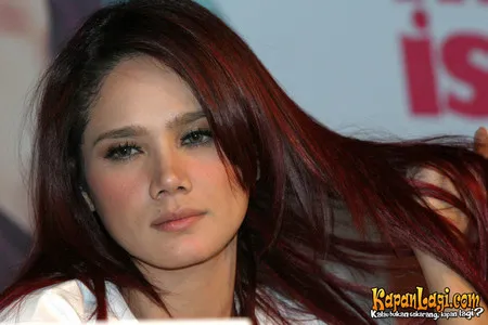 Foto Mulan Jameela