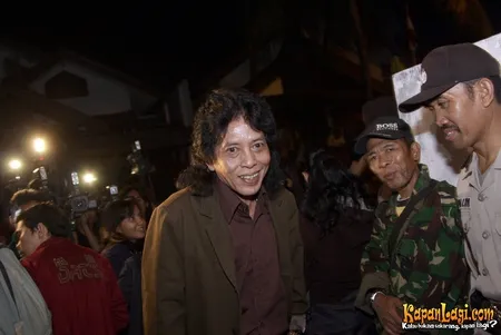 Foto Mulyana W Kusumah