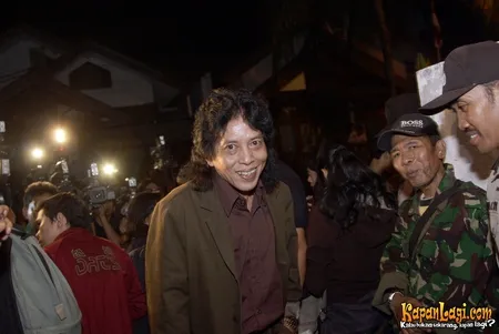 Foto Mulyana W Kusumah