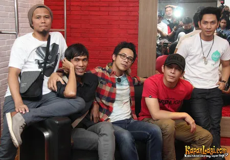 Foto NOAH