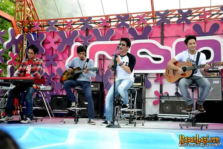 Foto NOAH