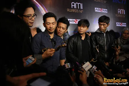 Foto NOAH