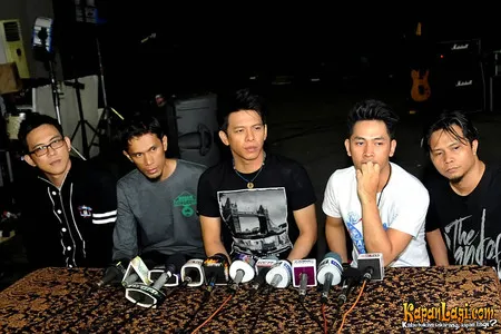 Foto NOAH