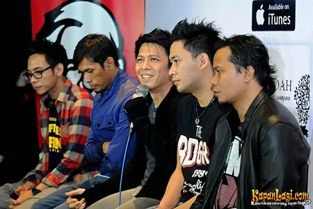 Foto NOAH