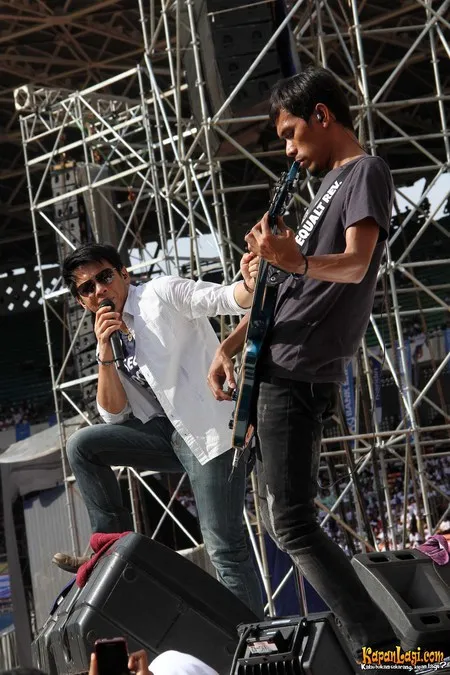 Foto NOAH