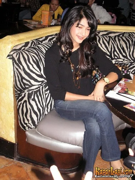 Foto Nabila Syakieb
