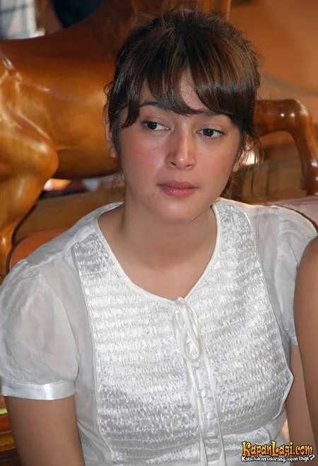 Foto Nabila Syakieb