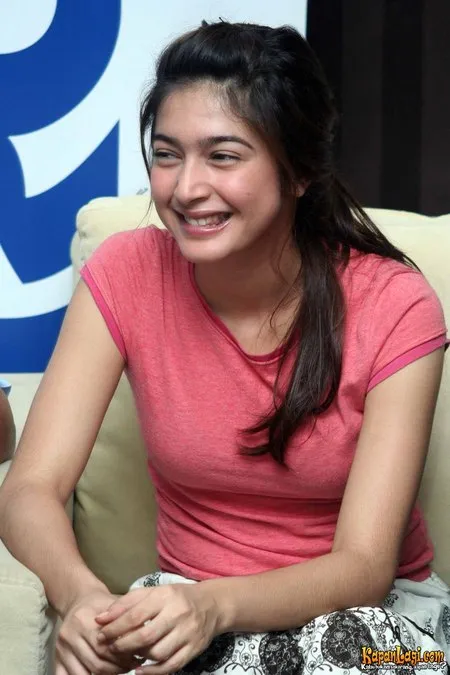 Foto Nabila Syakieb