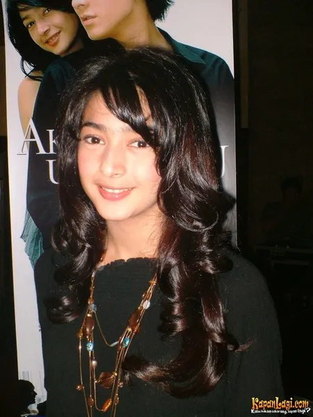 Foto Nabila Syakieb