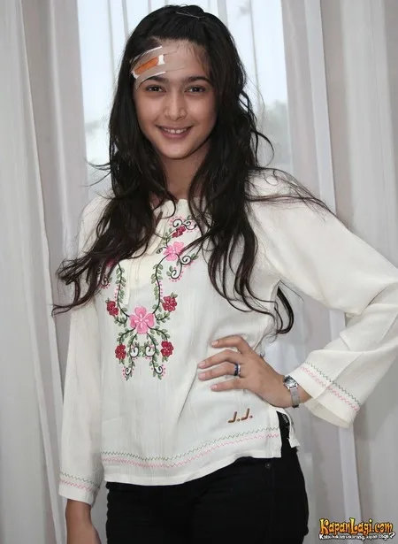 Foto Nabila Syakieb