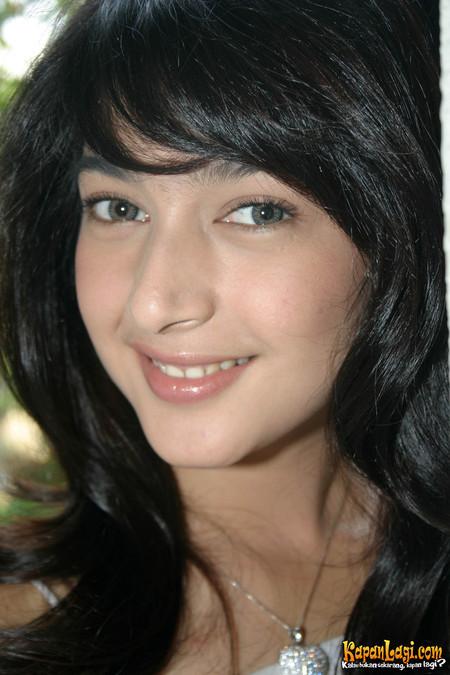 Nabila Syakieb