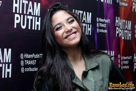 Foto Nadhine Emmanulle