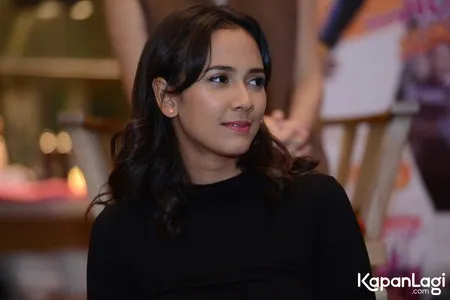 Foto Nadine Alexandra