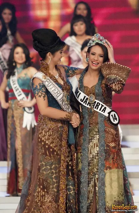 Foto Nadine Alexandra Dewi Ames