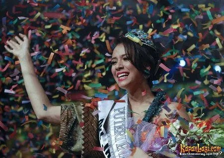 Foto Nadine Alexandra Dewi Ames