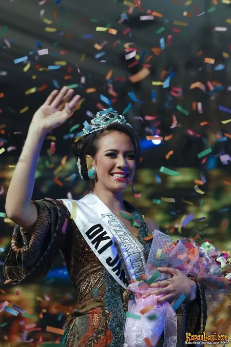 Foto Nadine Alexandra Dewi Ames